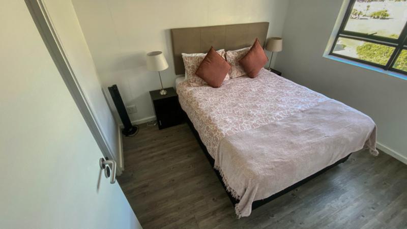 To Let 2 Bedroom Property for Rent in Zonnebloem Western Cape